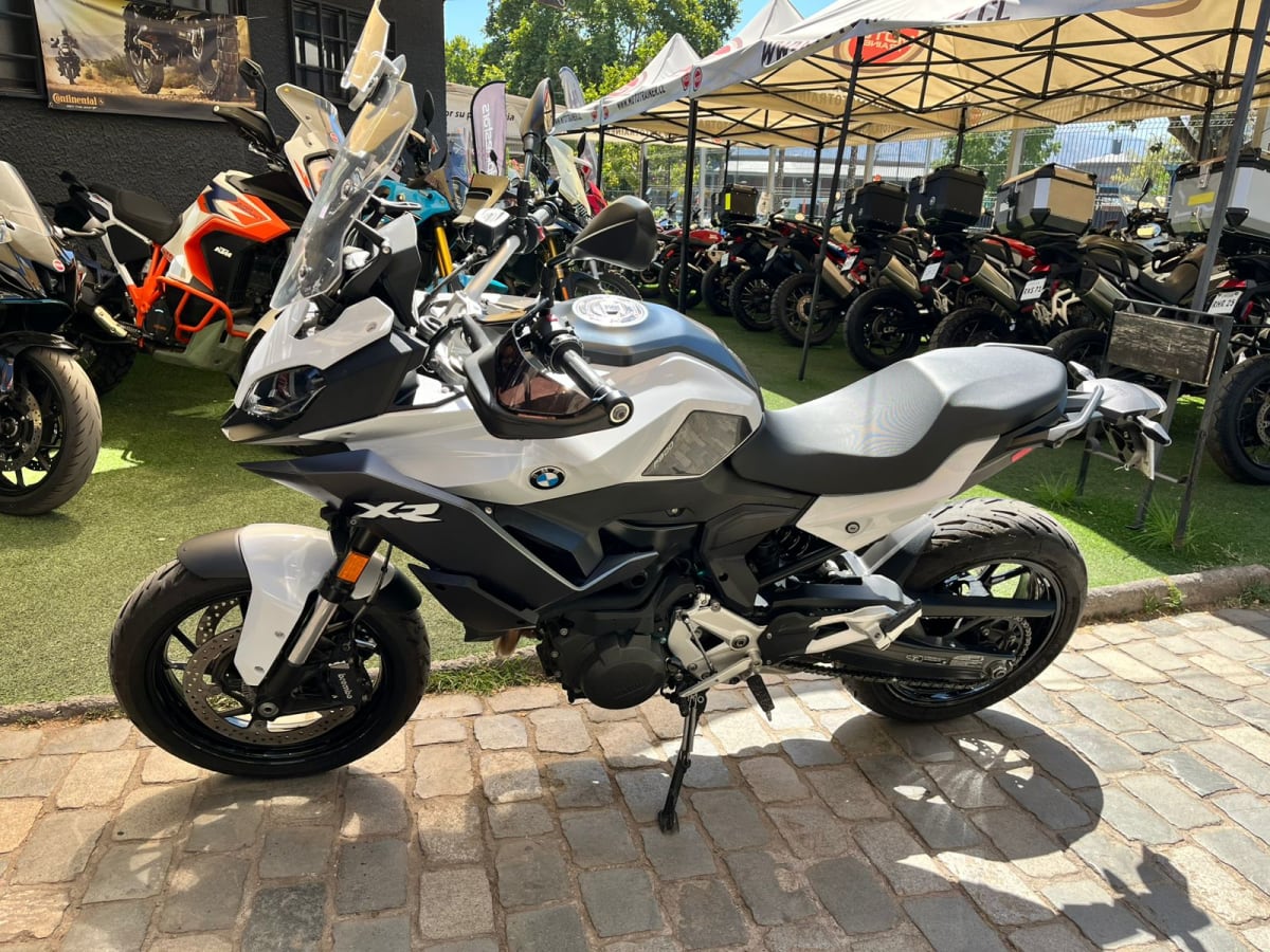BMW F900 XR I 20244