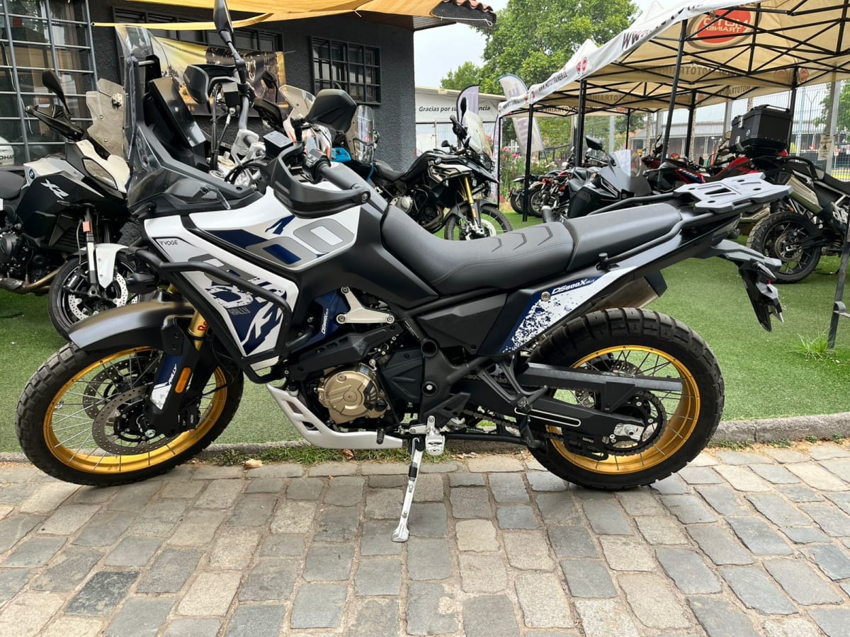 VOGE DS 800 RALLY 20265