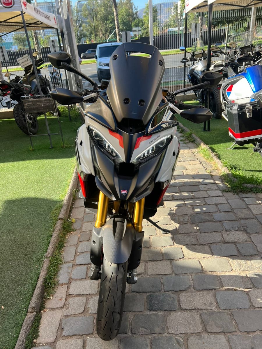 DUCATI MULTISTRADA V4RS8