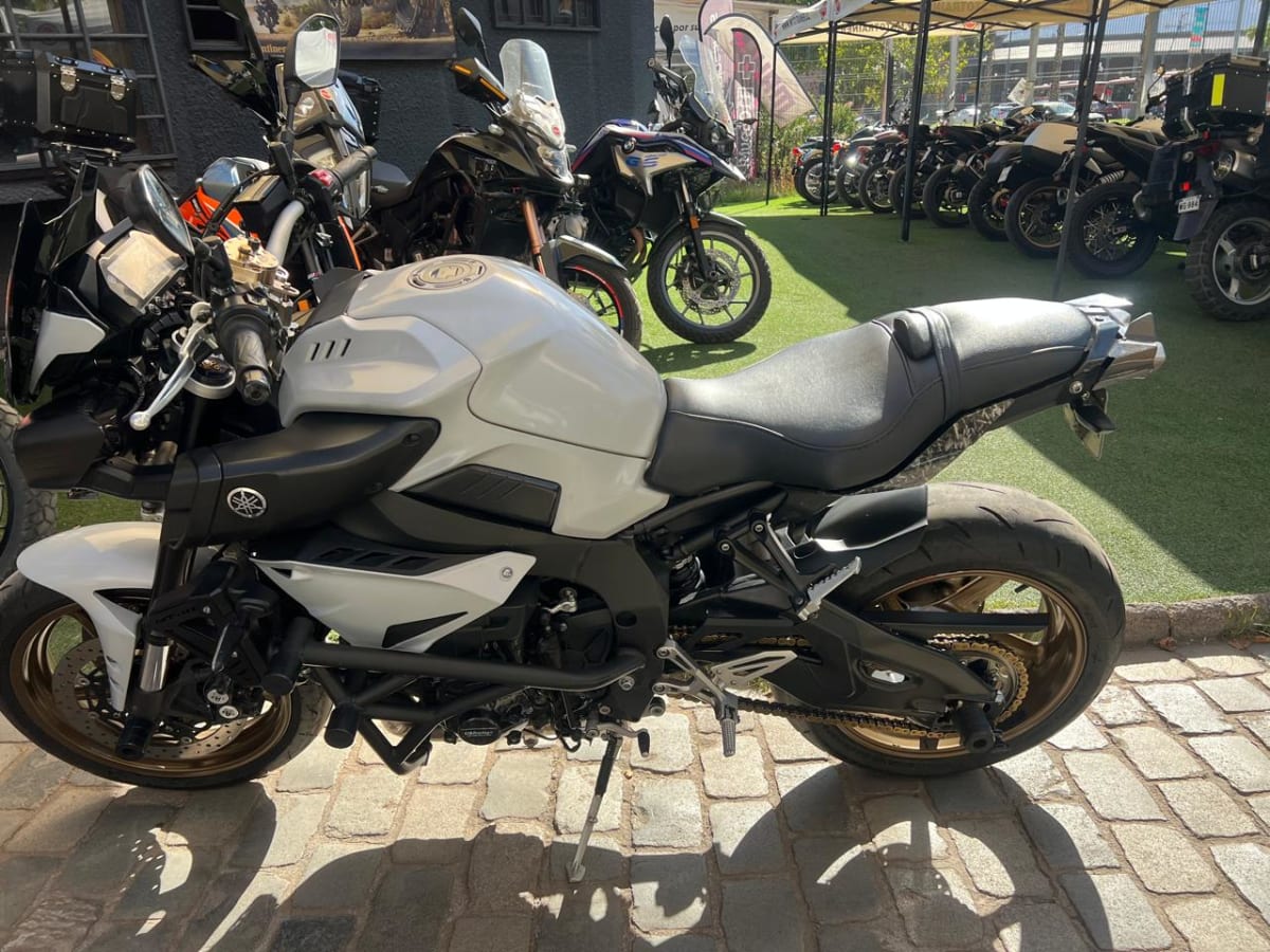YAMAHA MT10 20226