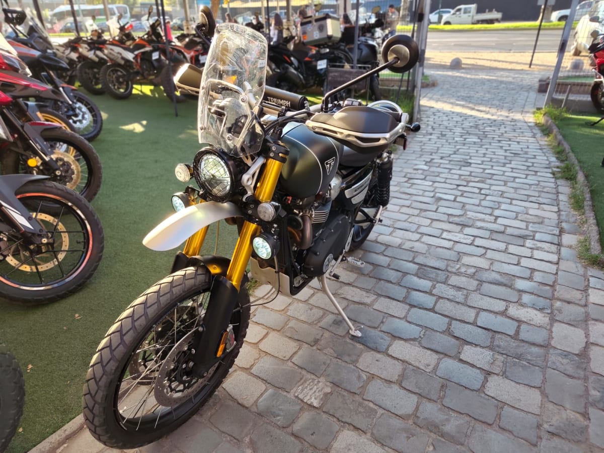 TRIUMPH SCRAMBLER 1200 XE 20232