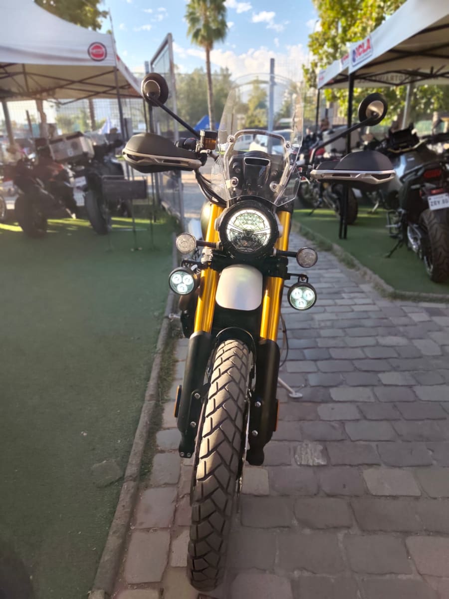 TRIUMPH SCRAMBLER 1200 XE 20231