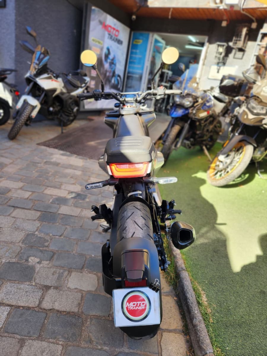 HUSQVARNA SVARTPILEN 250 20217