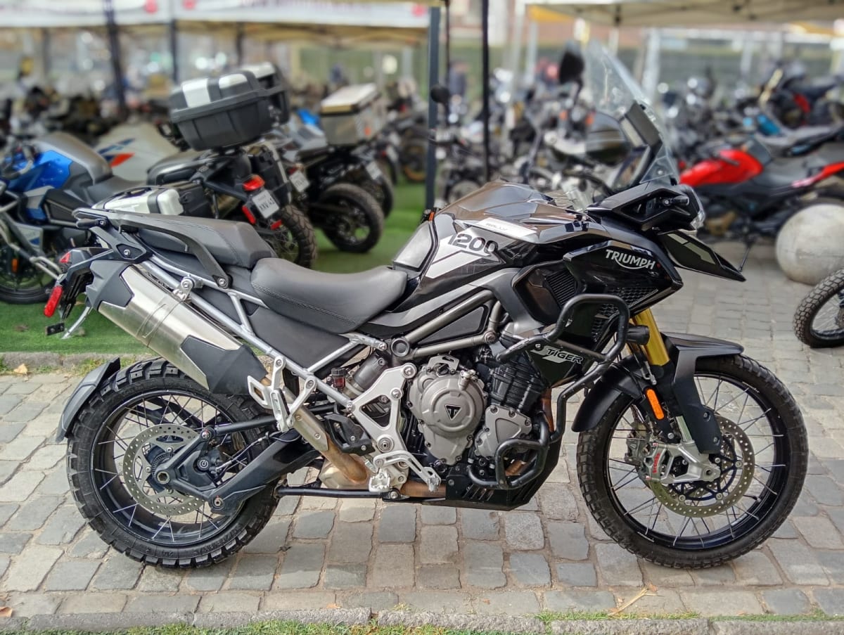 TRIUMPH TIGER 1200 RALLY PRO 20243