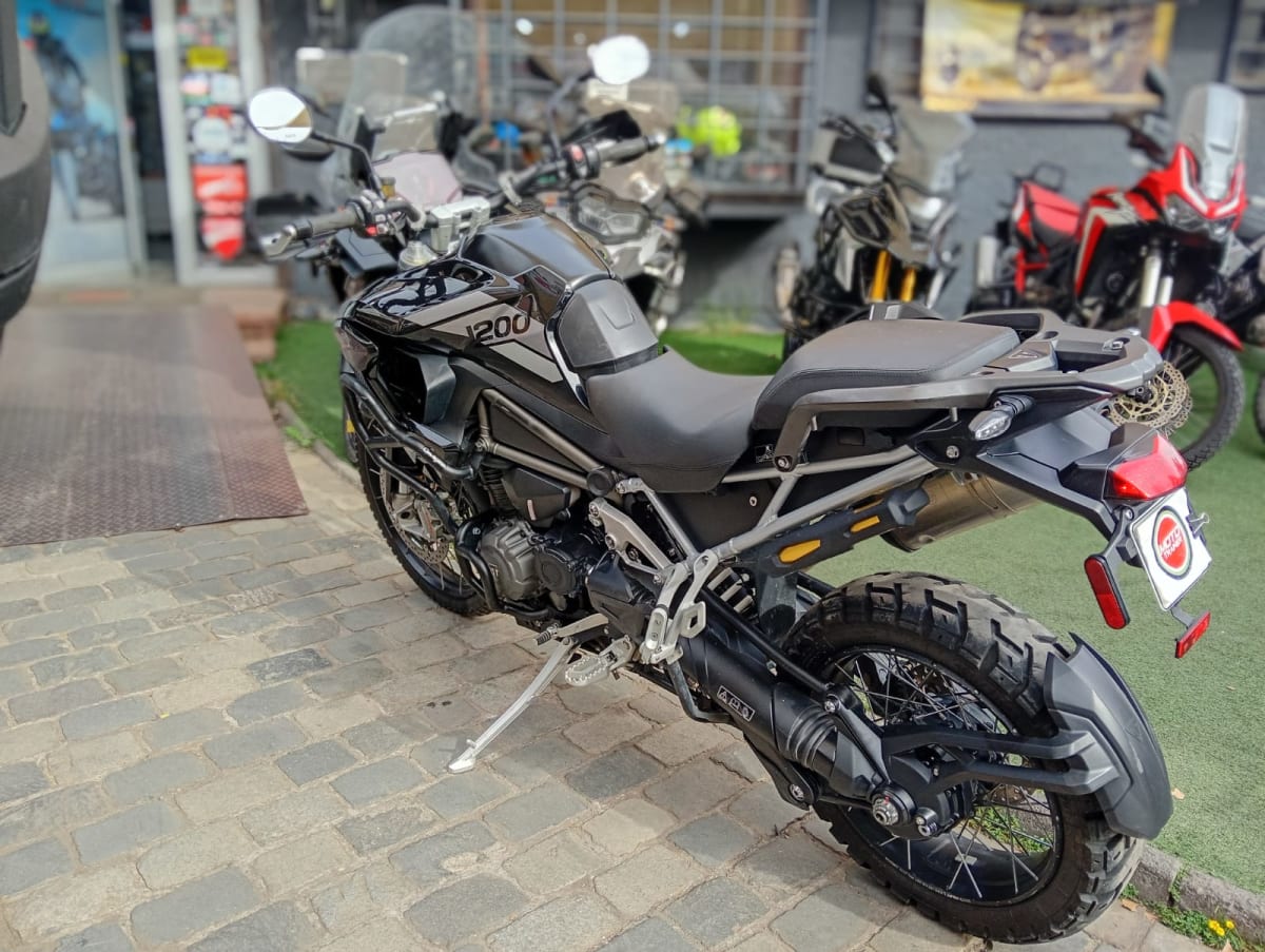TRIUMPH TIGER 1200 RALLY PRO 20246