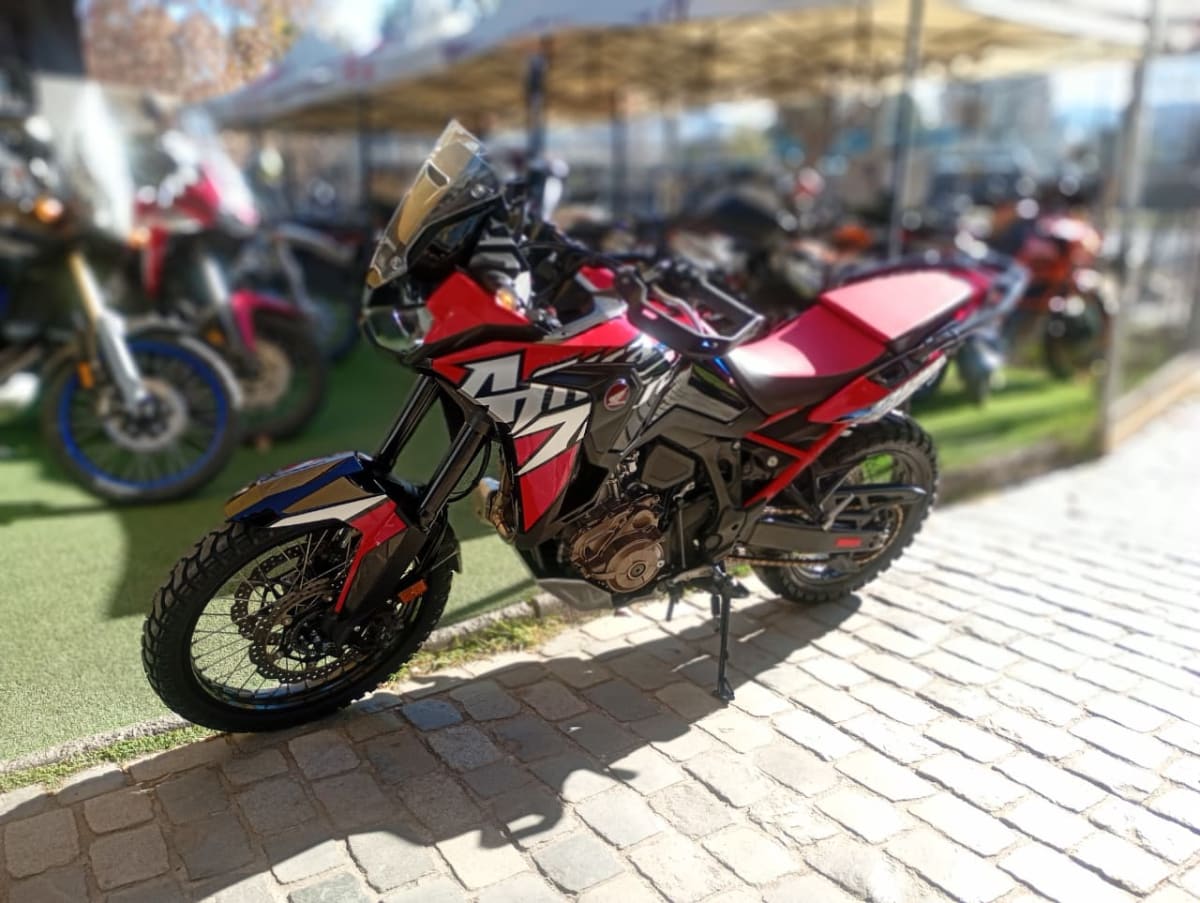 HONDA AFRICA TWIN 1100 LA AÑO 20244