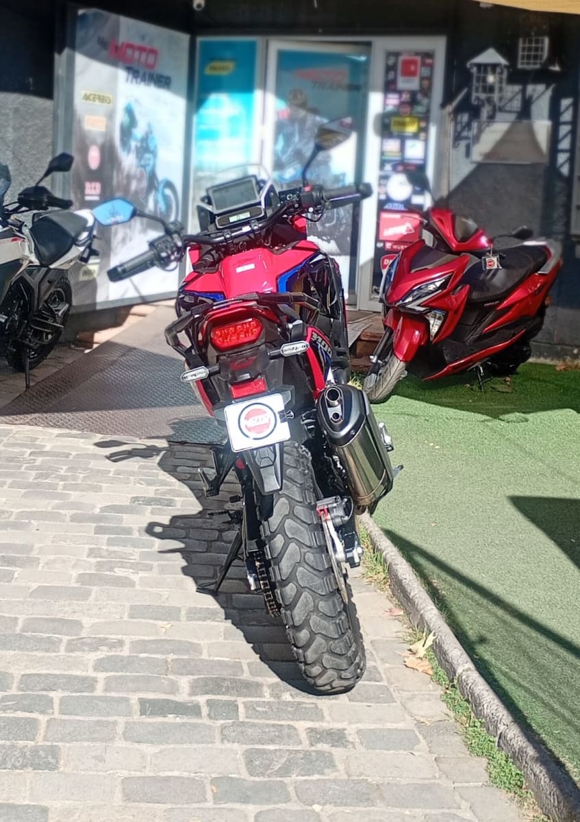 HONDA AFRICA TWIN 1100 LA AÑO 20247