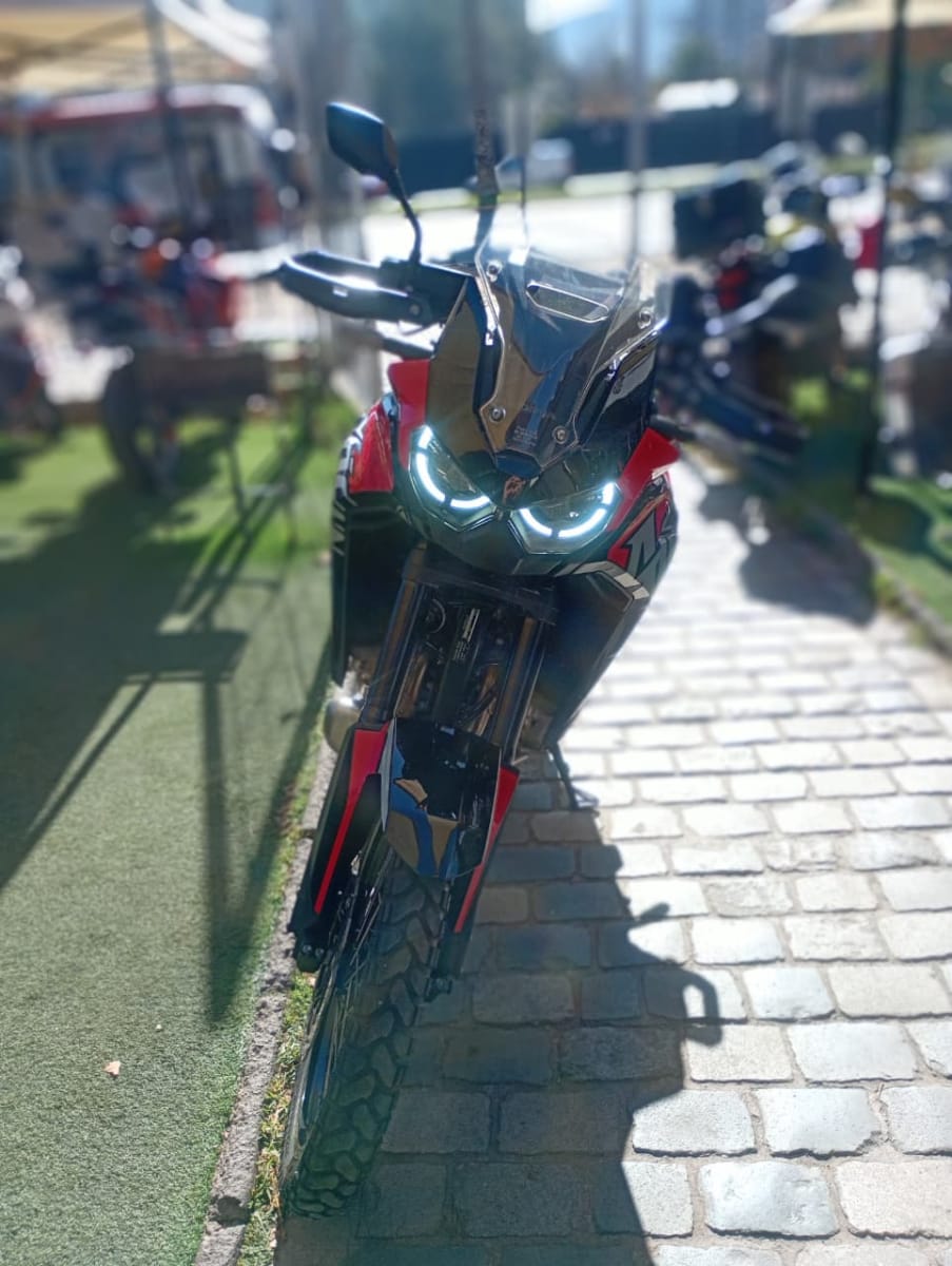 HONDA AFRICA TWIN 1100 LA AÑO 20248