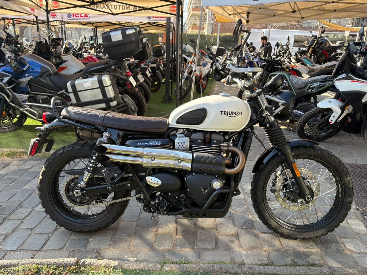 Triumph Street Scrambler 900 año 20202