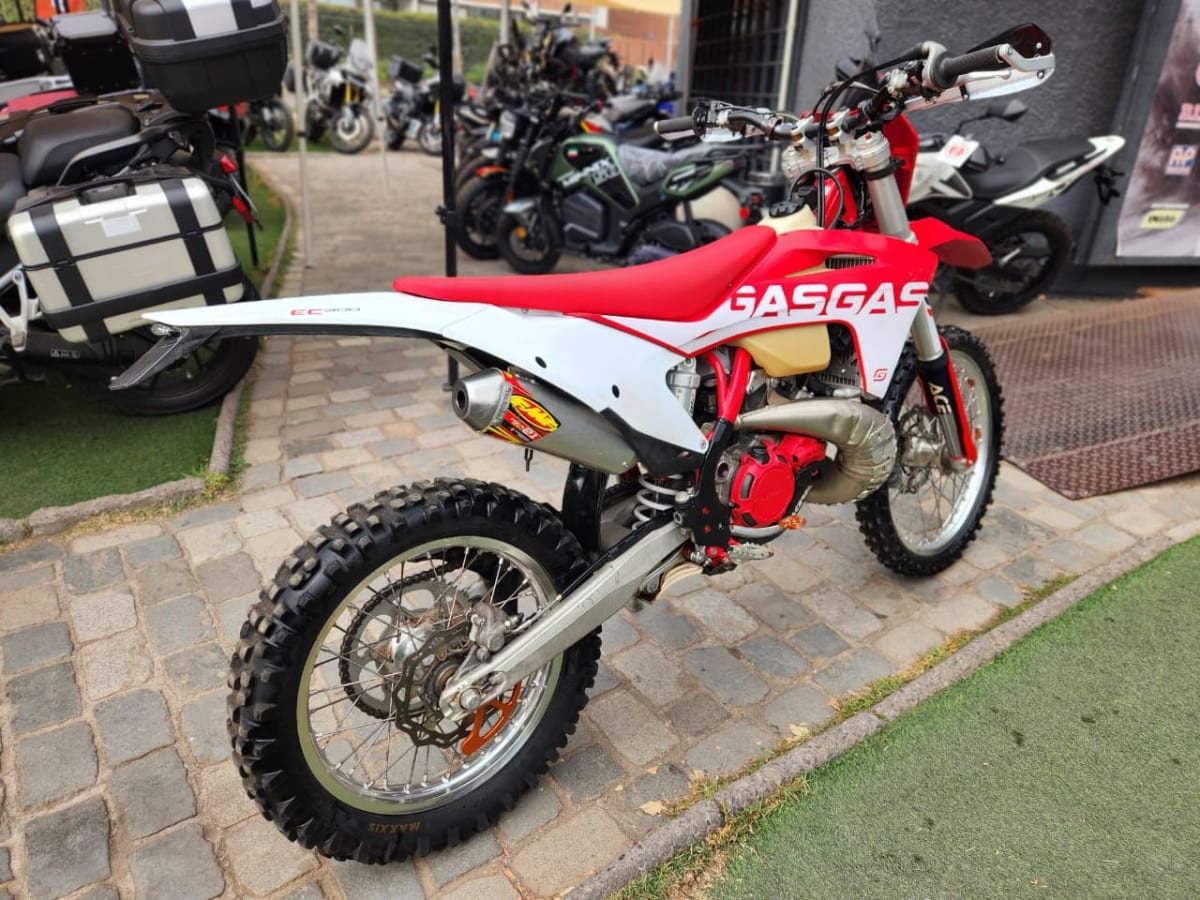 GAS GAS EC 300 AÑO 20224