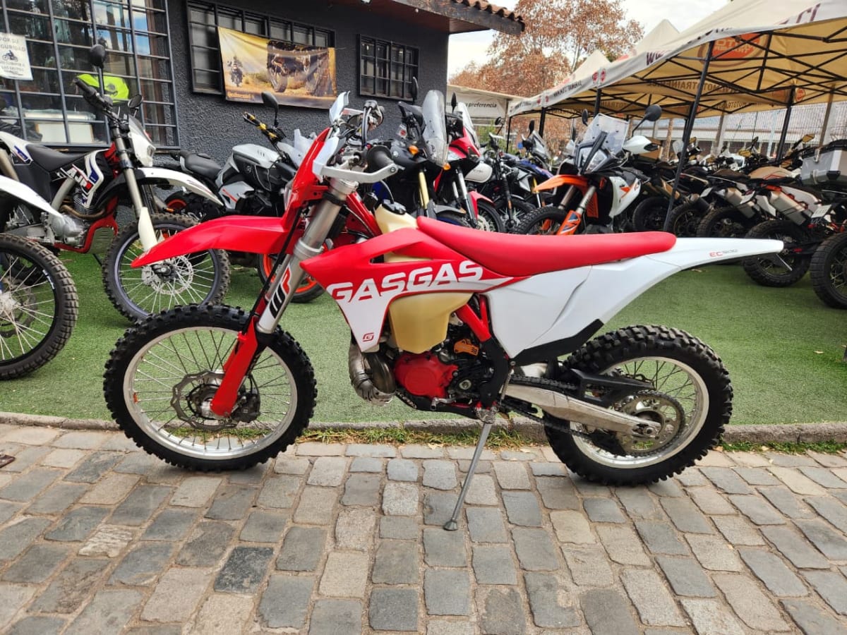 GAS GAS EC 300 AÑO 20225