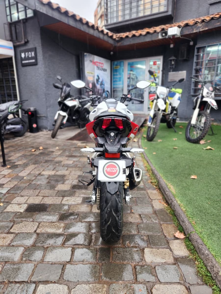 HONDA CB190R 20243