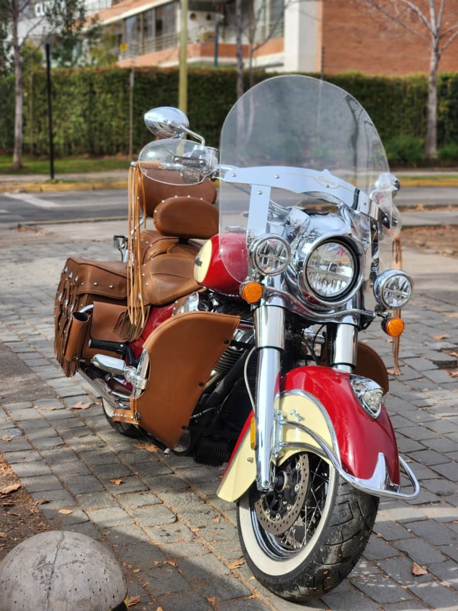INDIAN CHIEF VINTAGE Año 20159