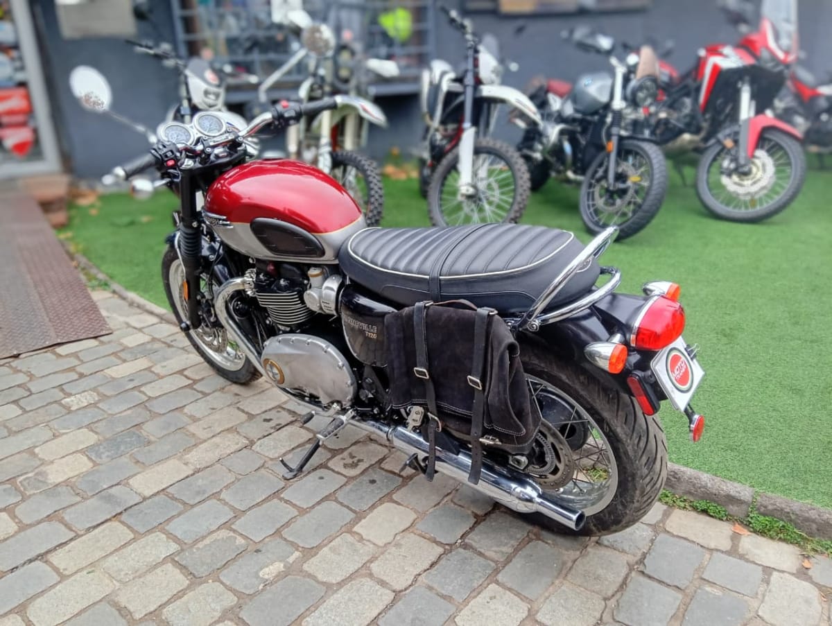 Triumph Bonneville T120 20234