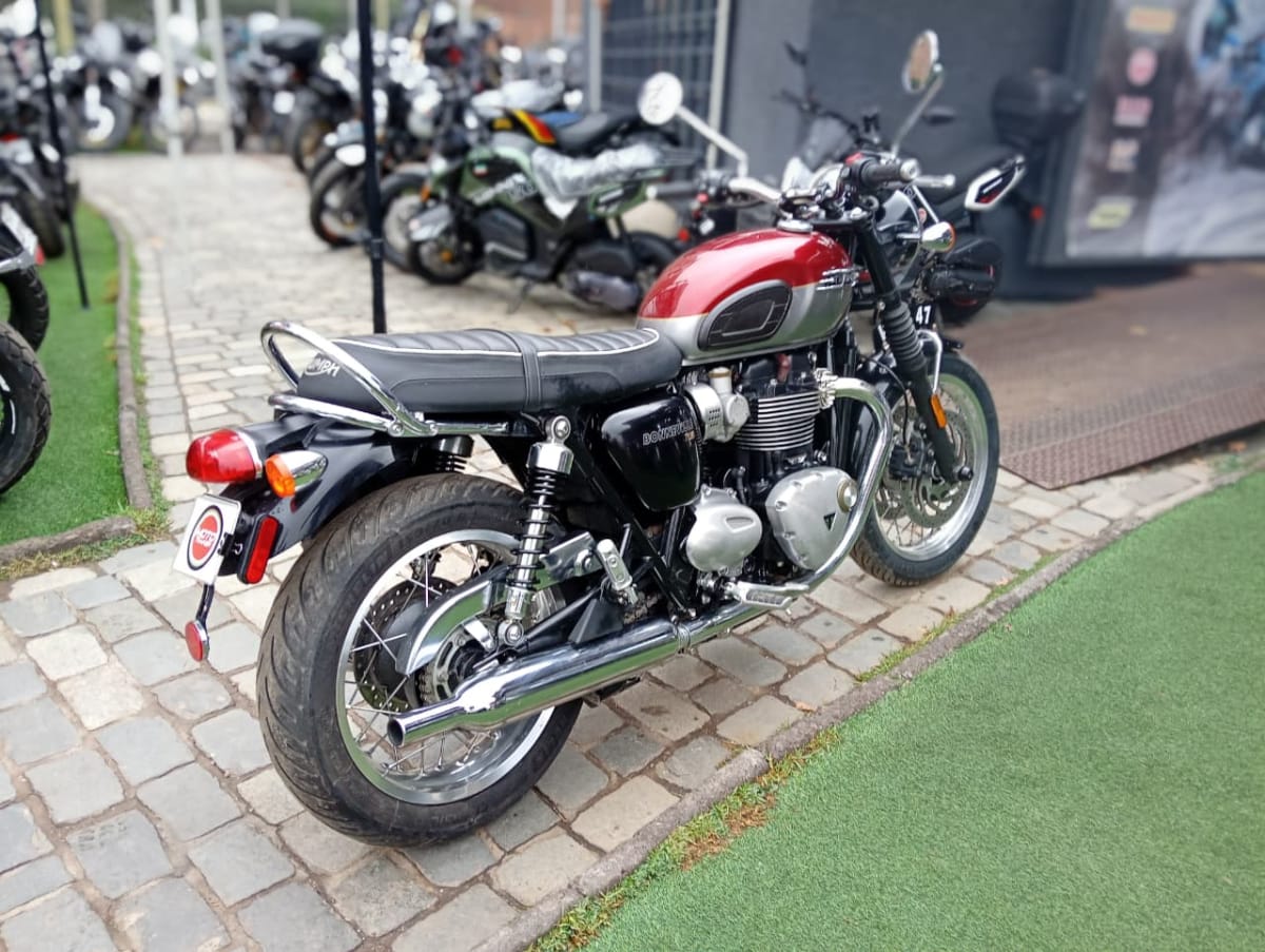 Triumph Bonneville T120 20235