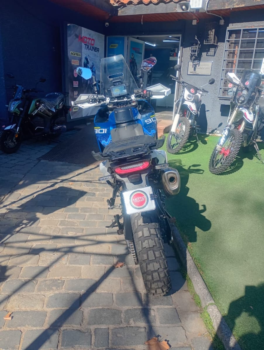 HUSQVARNA NORDEN 901 EXPEDITION 20243
