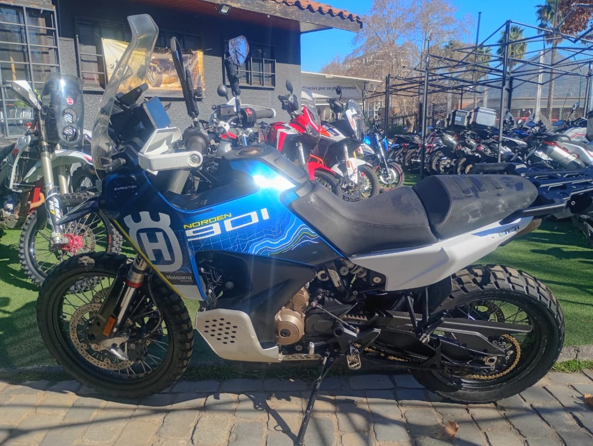 HUSQVARNA NORDEN 901 EXPEDITION 202410