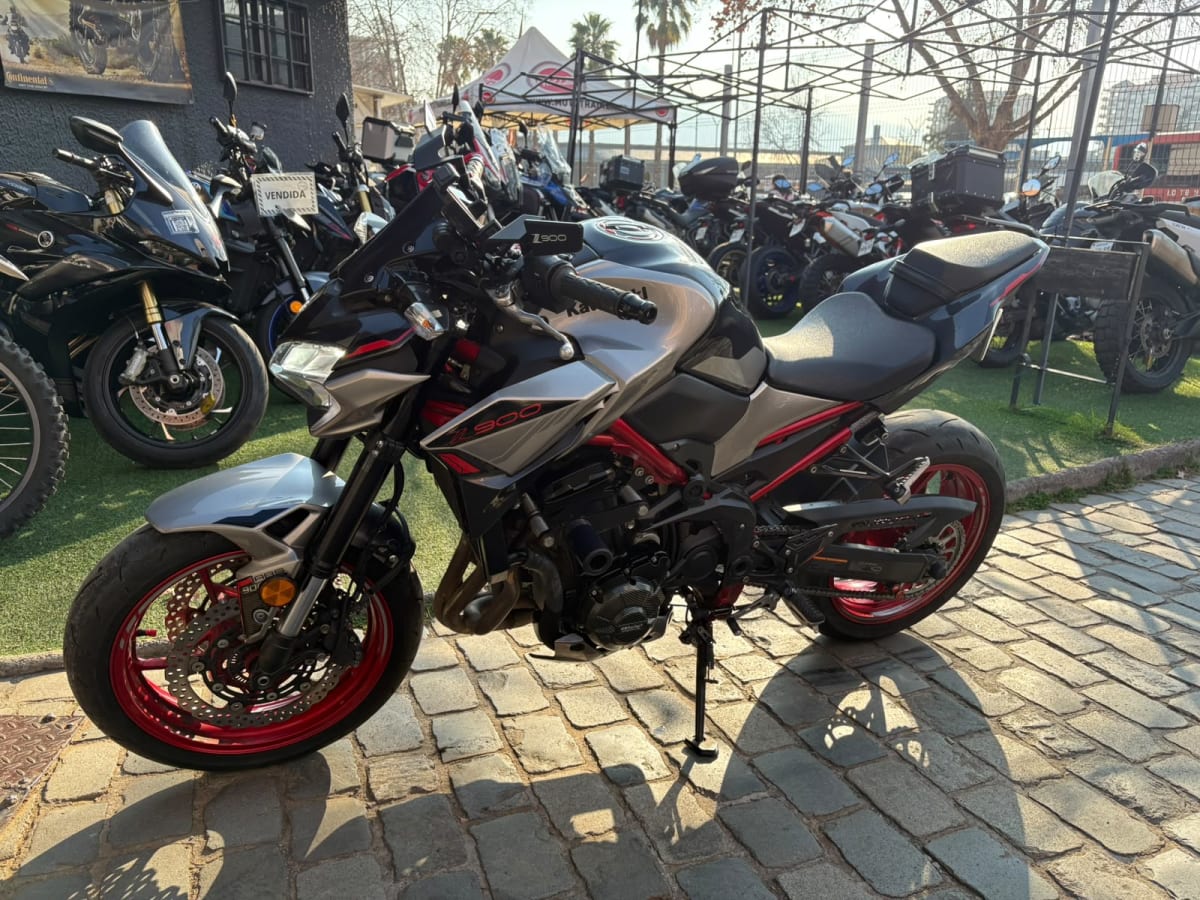 KAWASAKI Z900 20244