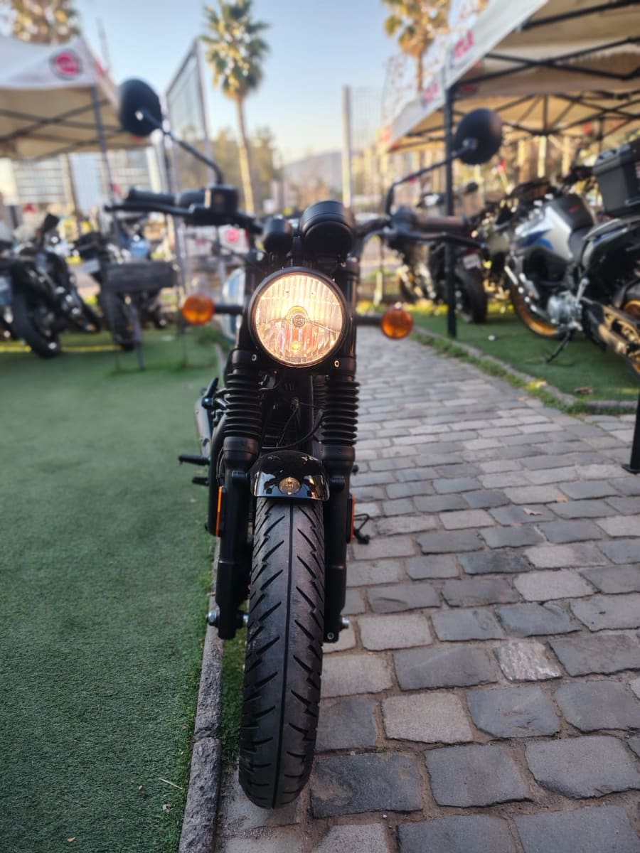 ROYAL ENFIELD HUNTER 350 20251
