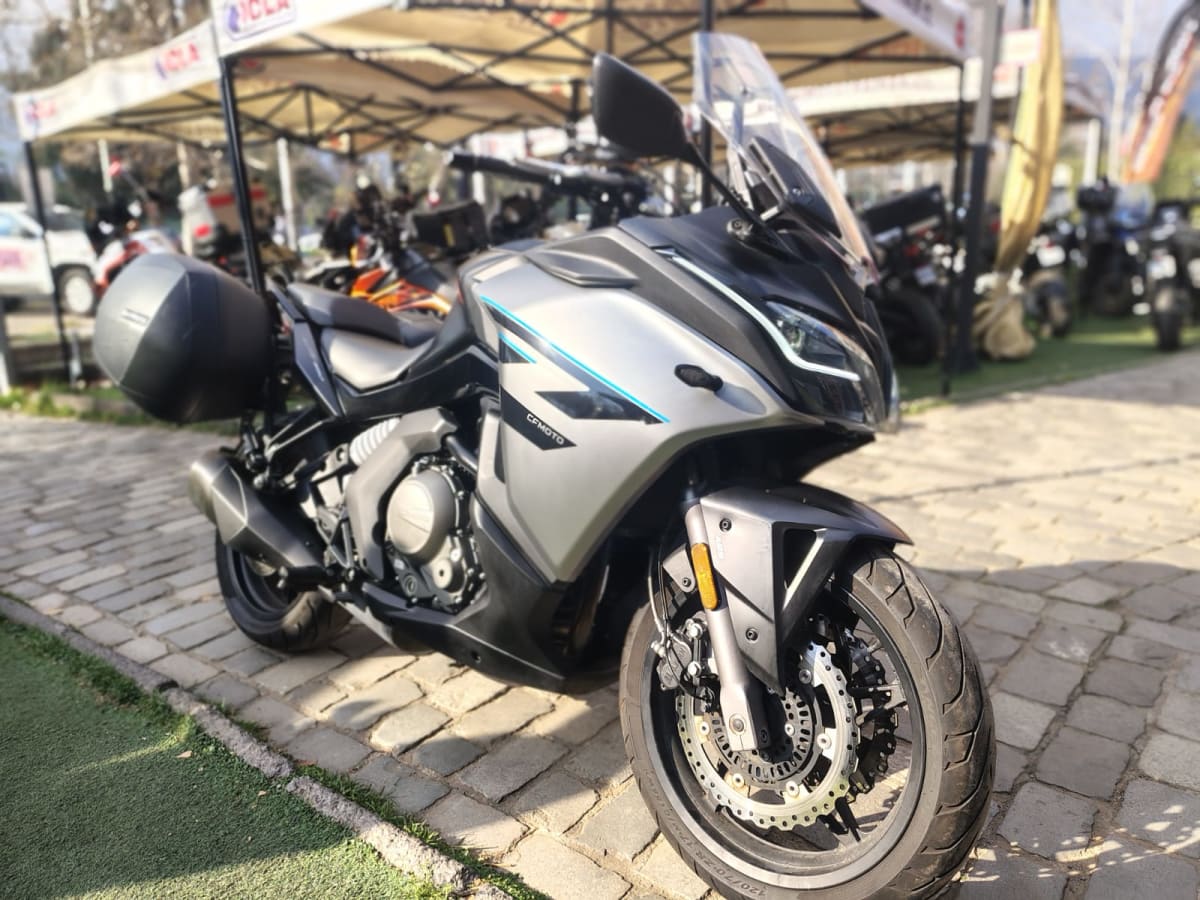 CFMOTO CF 650 GT 20231