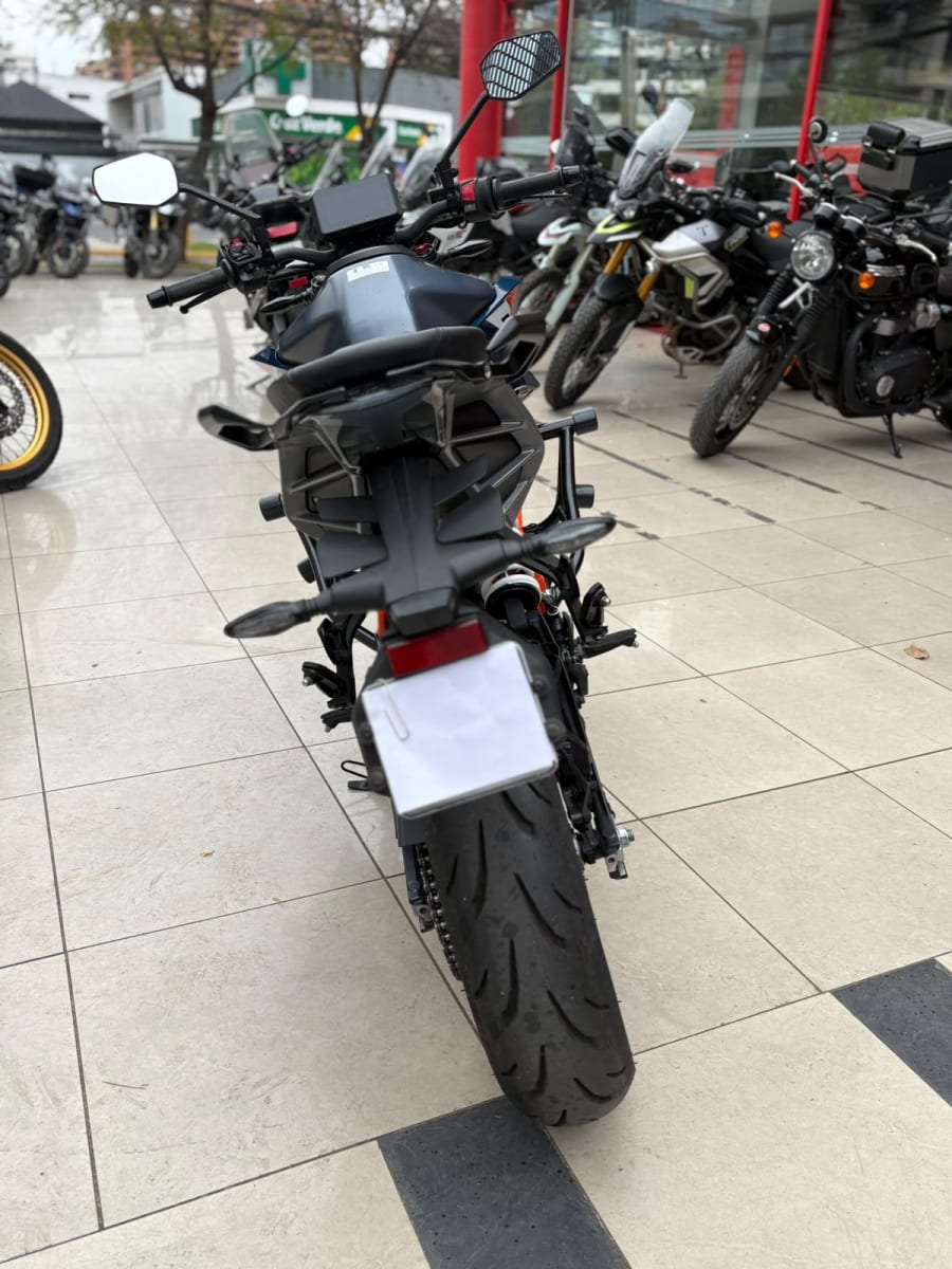 KTM DUKE 390 20257