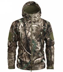 CHAQUETA SOFTSHELL CAMUFLAJE SHARK SKIN