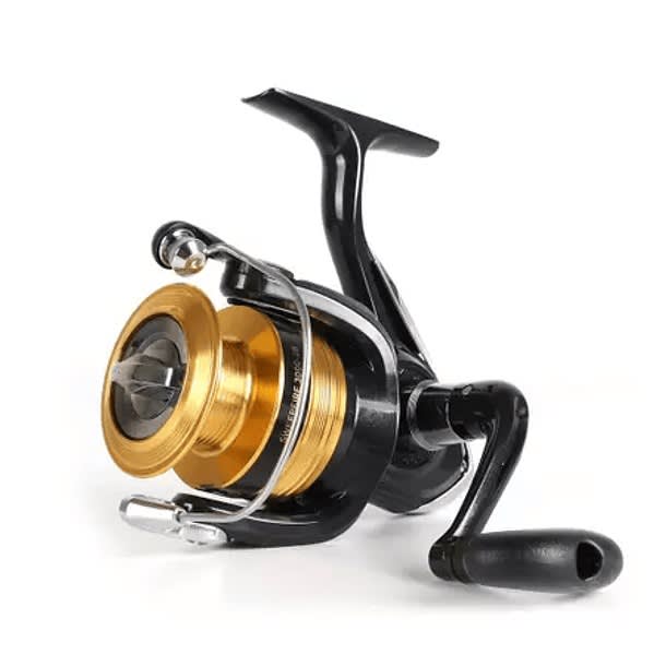 CARRETE DAIWA SWEEPFIRE1