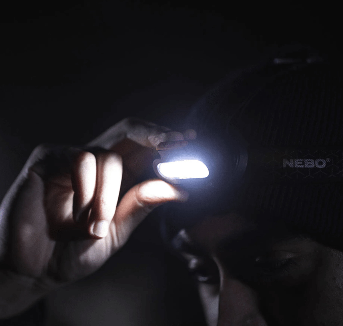 LINTERNA DE GORRA LED NEBO EINSTEIN 1500 FLEX2