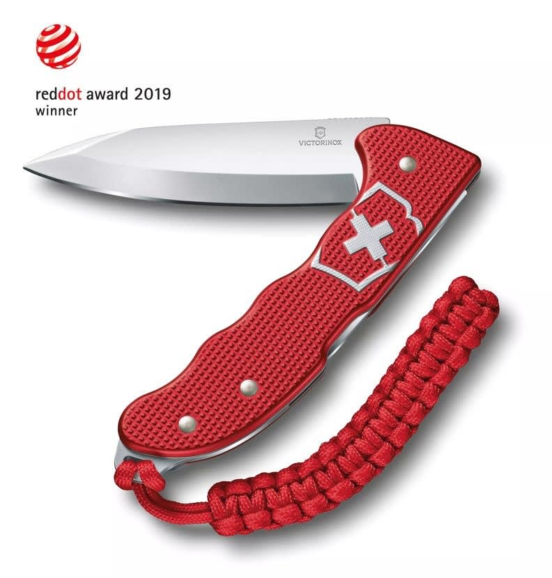 CORTAPLUMA VICTORINOX HUNTER PRO ALOX ROJA1