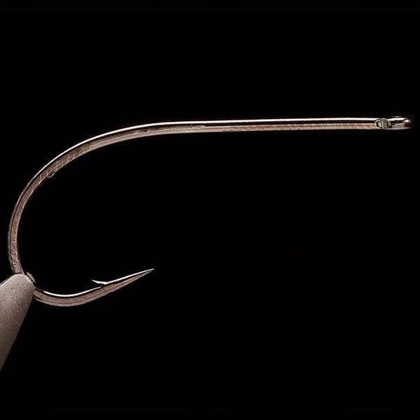KONA HOOK TYING2