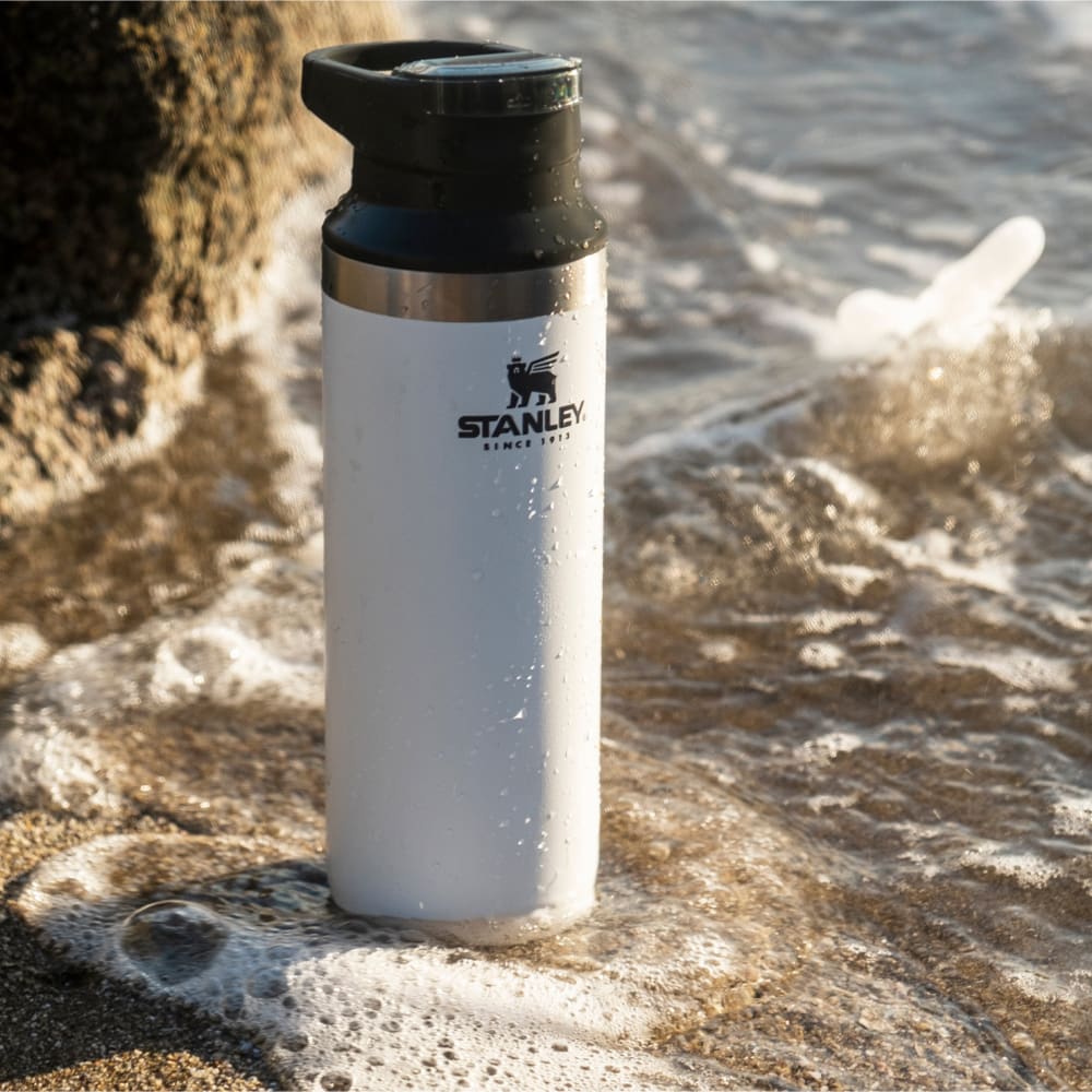 TRAVEL MUG STANLEY THE SWITCHBACK 16 OZ3