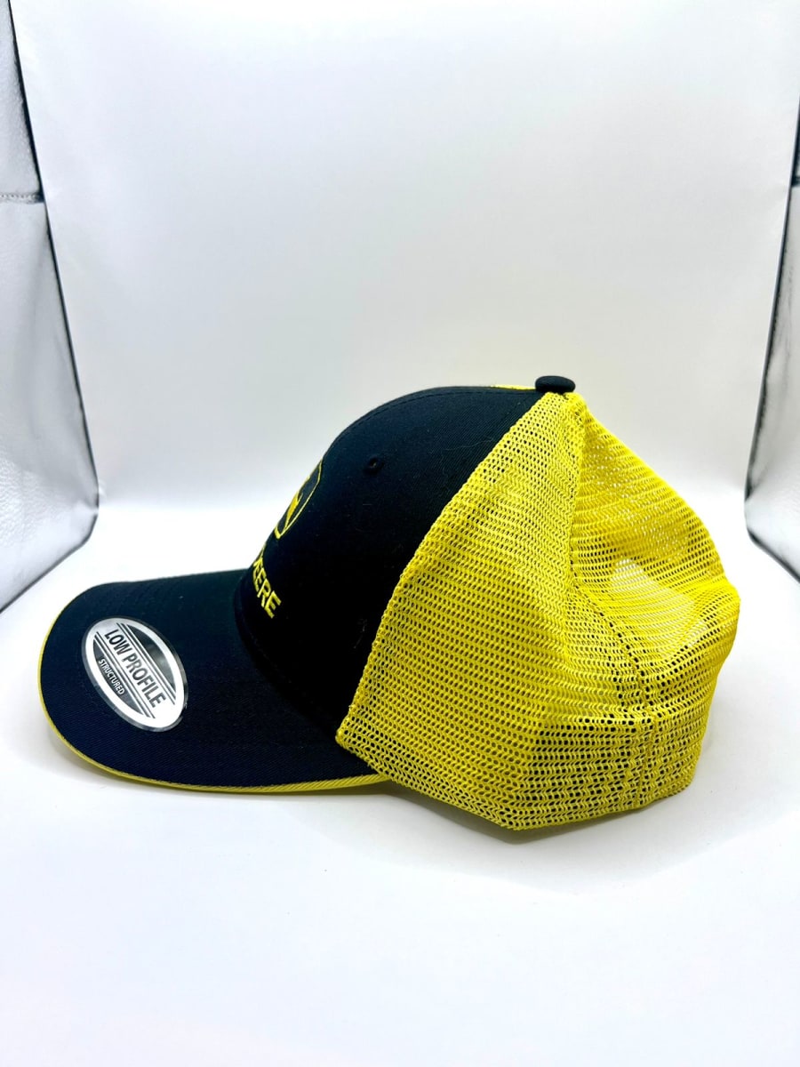 GORRO JOHN DEERE NEGRO CON MALLA AMARILLA1