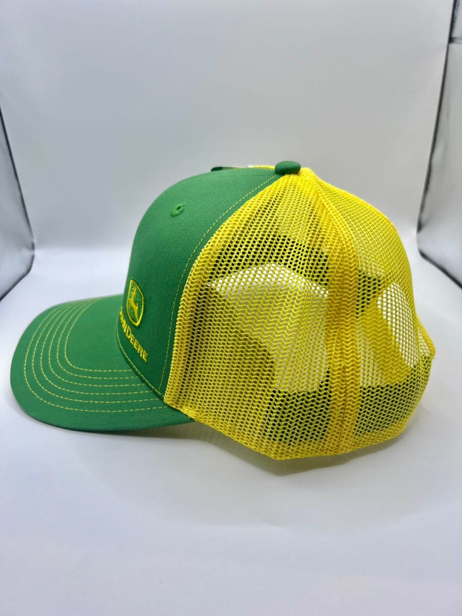 GORRO JOHN DEERE TELA VERDE CON MALLA AMARILLA1