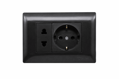 Tomacorriente simple + toma schuco negro Cubull L2-0431