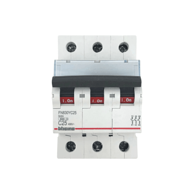 Interruptor termomagnético trifásico 3x25amp BTICINO1