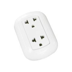 Tomacorriente doble visible c/ tierra blanco classic abs Home Light