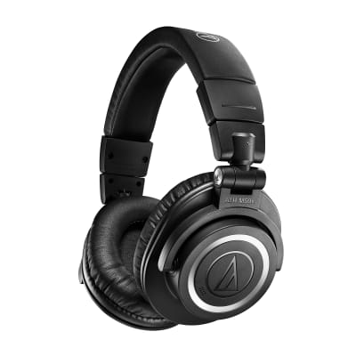 Audífonos Audio Technica ATHM50X1
