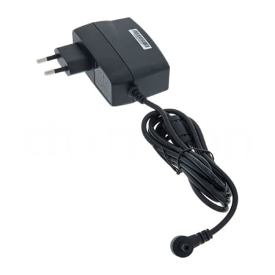 Transformador para teclados Casio AD-E95100LG