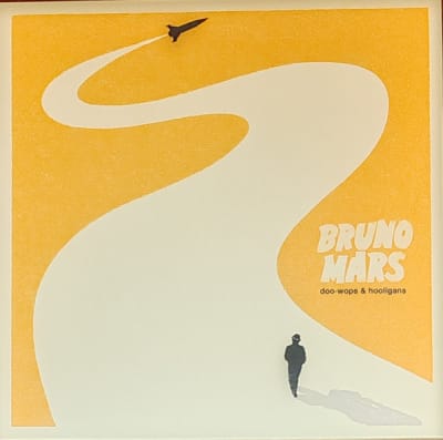 MARS, BRUNO VINILO DOO-WOOPS & HOOLIGANS (TRANSLUCENT YELLOW BLACK SPLATTER)