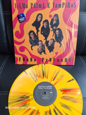 VILMA PALMA E VAMPIROS VINILO FONDO PROFUNDO (COLOR AMARILLO)