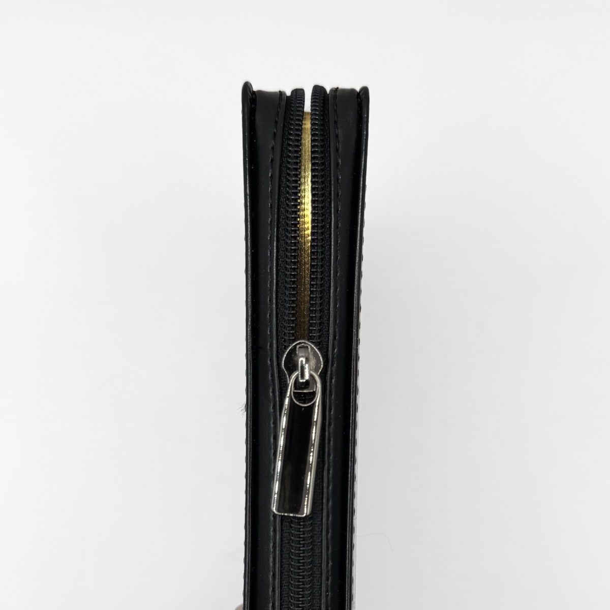 BIBLIA SIST. DISCIPULADO NEGRA ULTRA FINA ZIP3