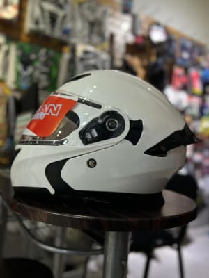 CASCO ABATIBLE LOGAN L1 BLANCO