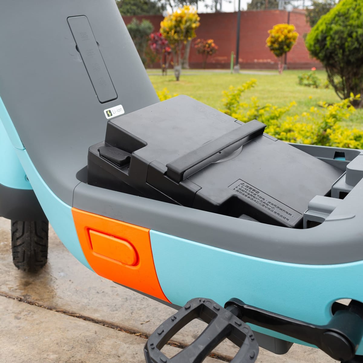 BICIMOTO ELECTRICA AIMA LION16