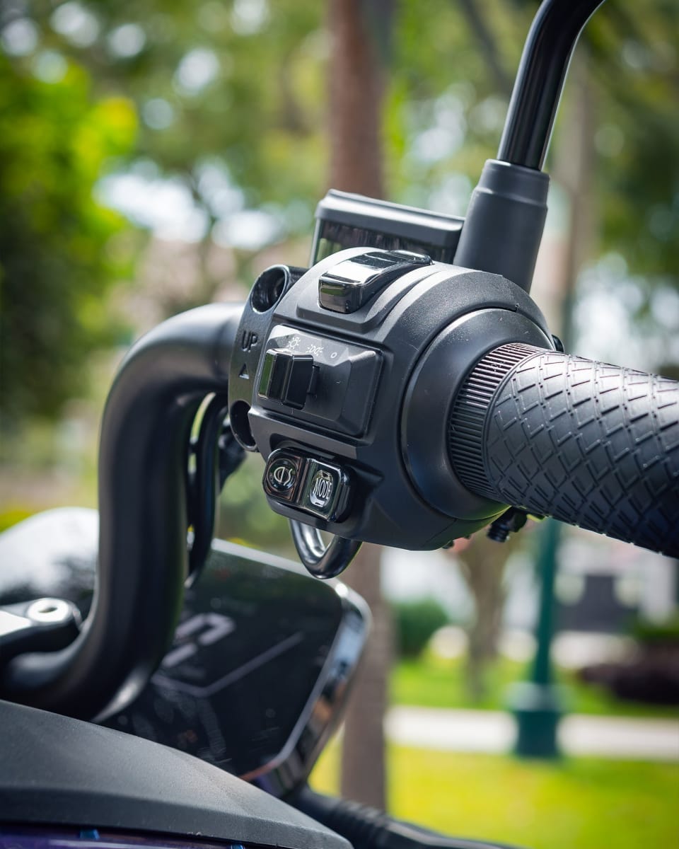 MOTO ELECTRICA AIMA DREAMAKER9