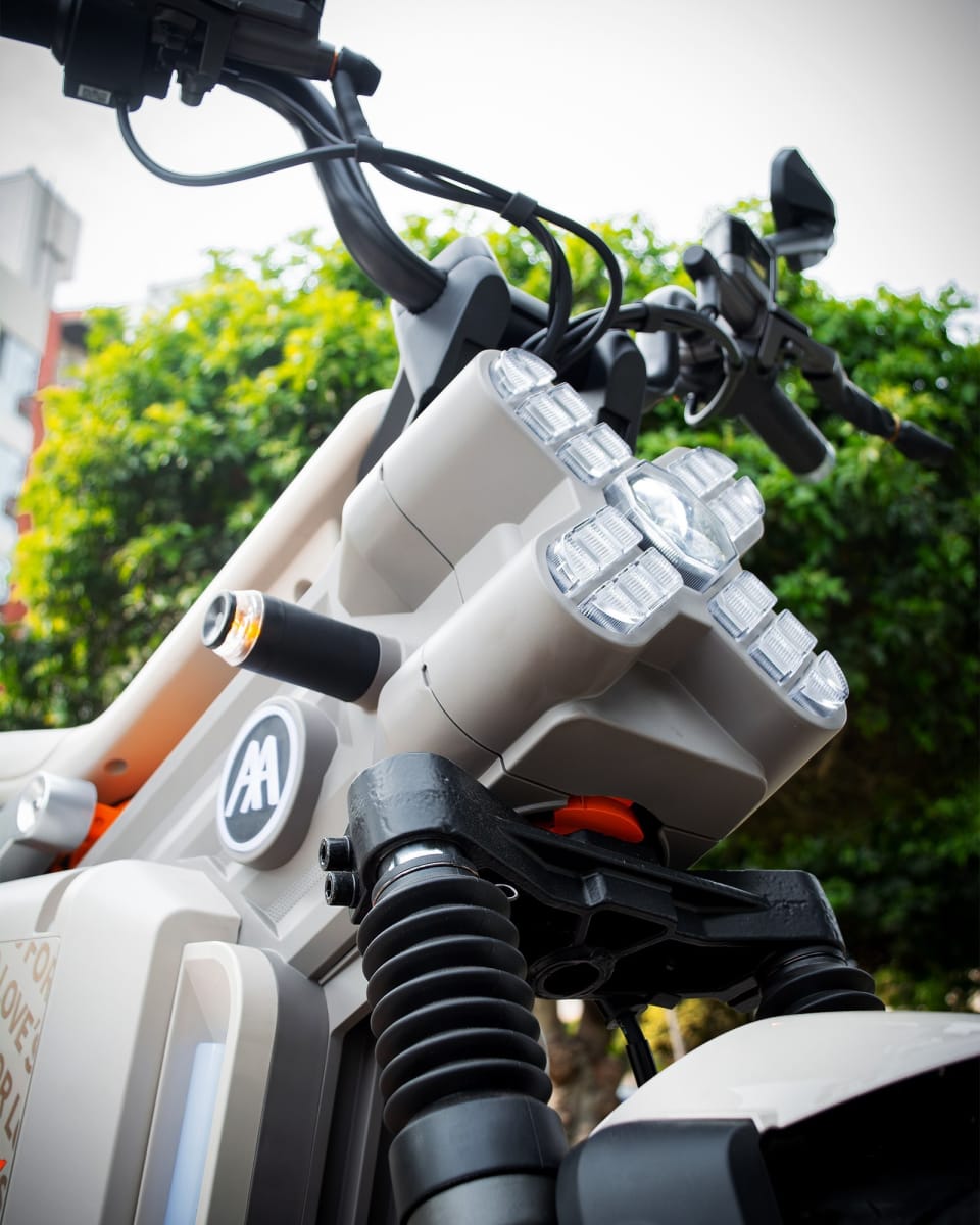 MOTO ELECTRICA AIMA HYHAWK23