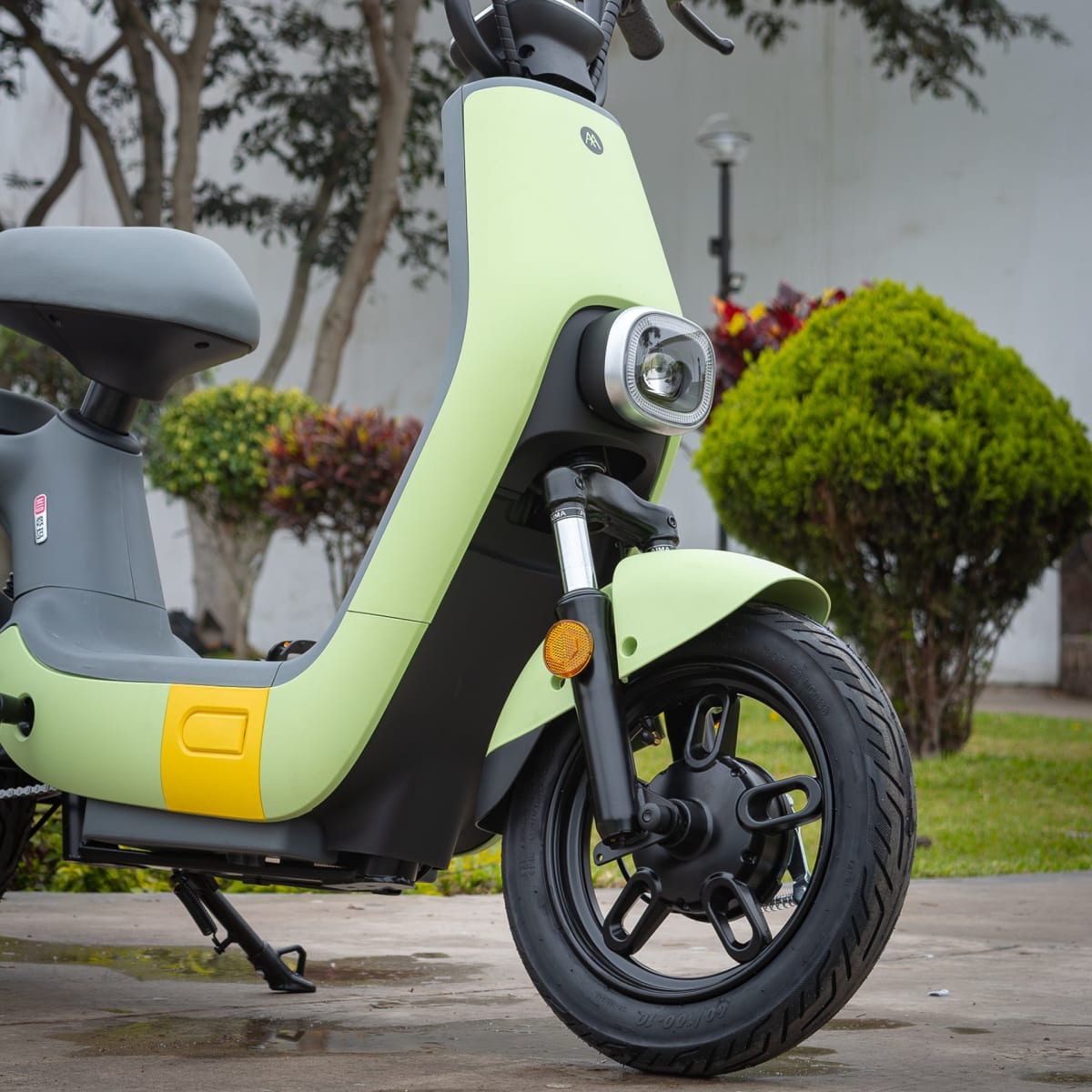 BICIMOTO ELECTRICA AIMA LION18