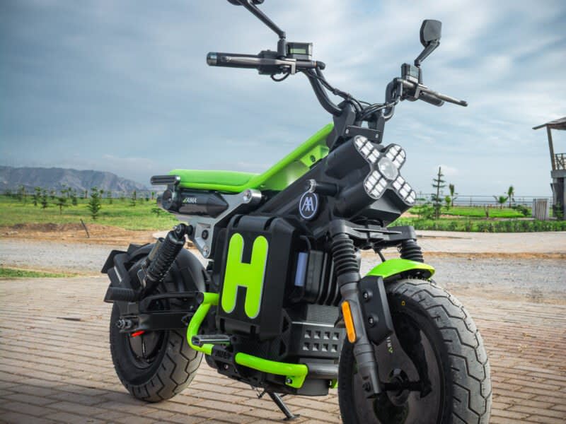 MOTO ELECTRICA AIMA HYHAWK11