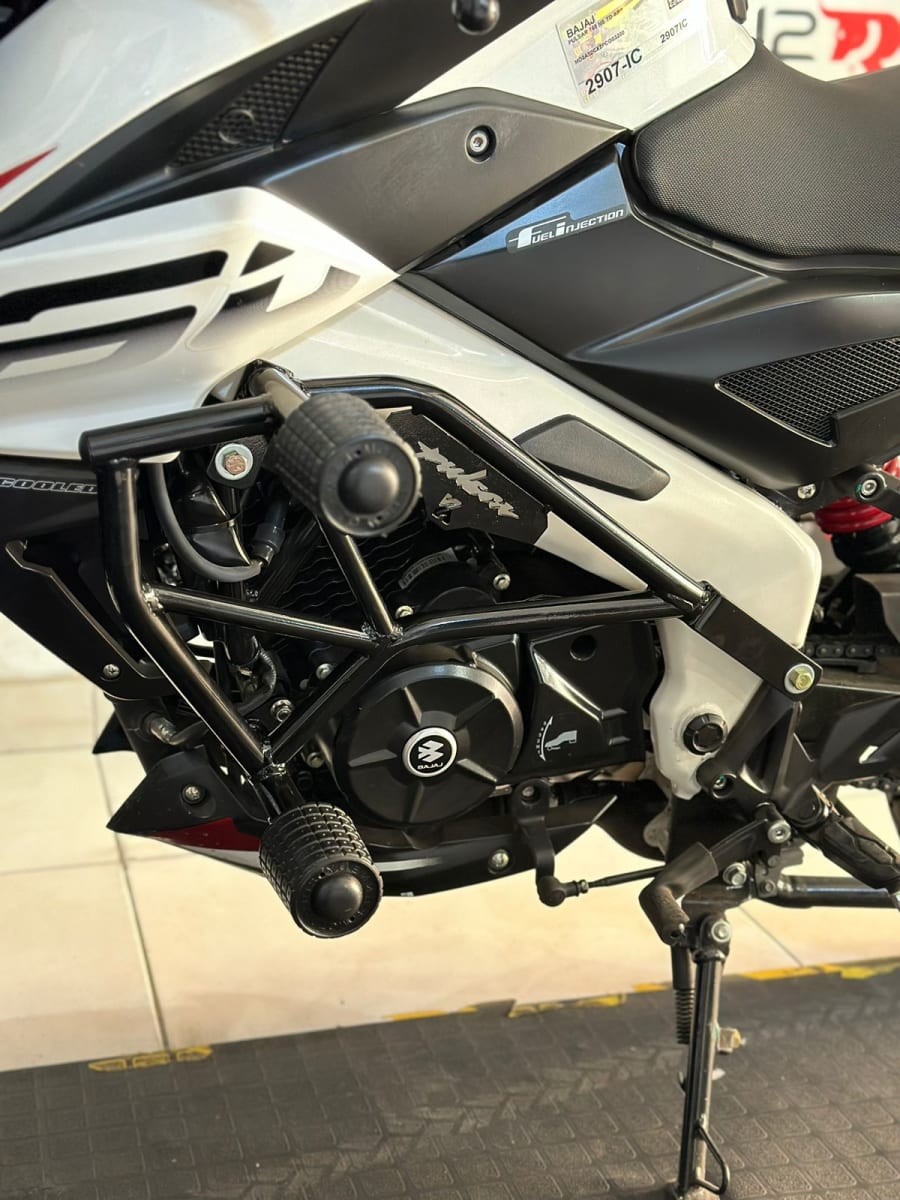 SLIDER PULSAR NS200 LUJO DT - KN1