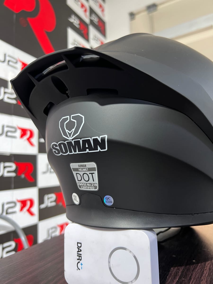 CASCO ABATIBLE SOMAN NEGRO MATE - SM9555