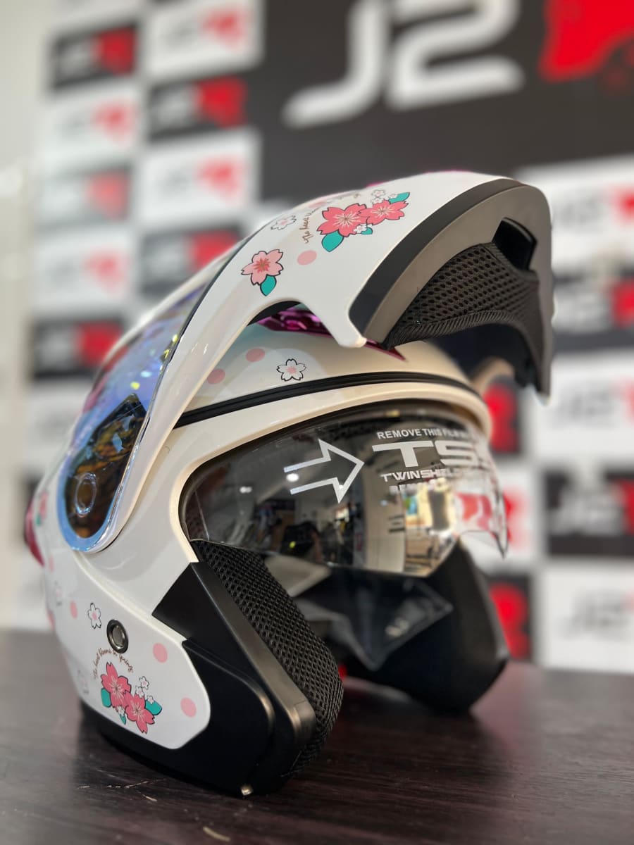 CASCO ABATIBLE LOGAN L1 KELLO KITTY4